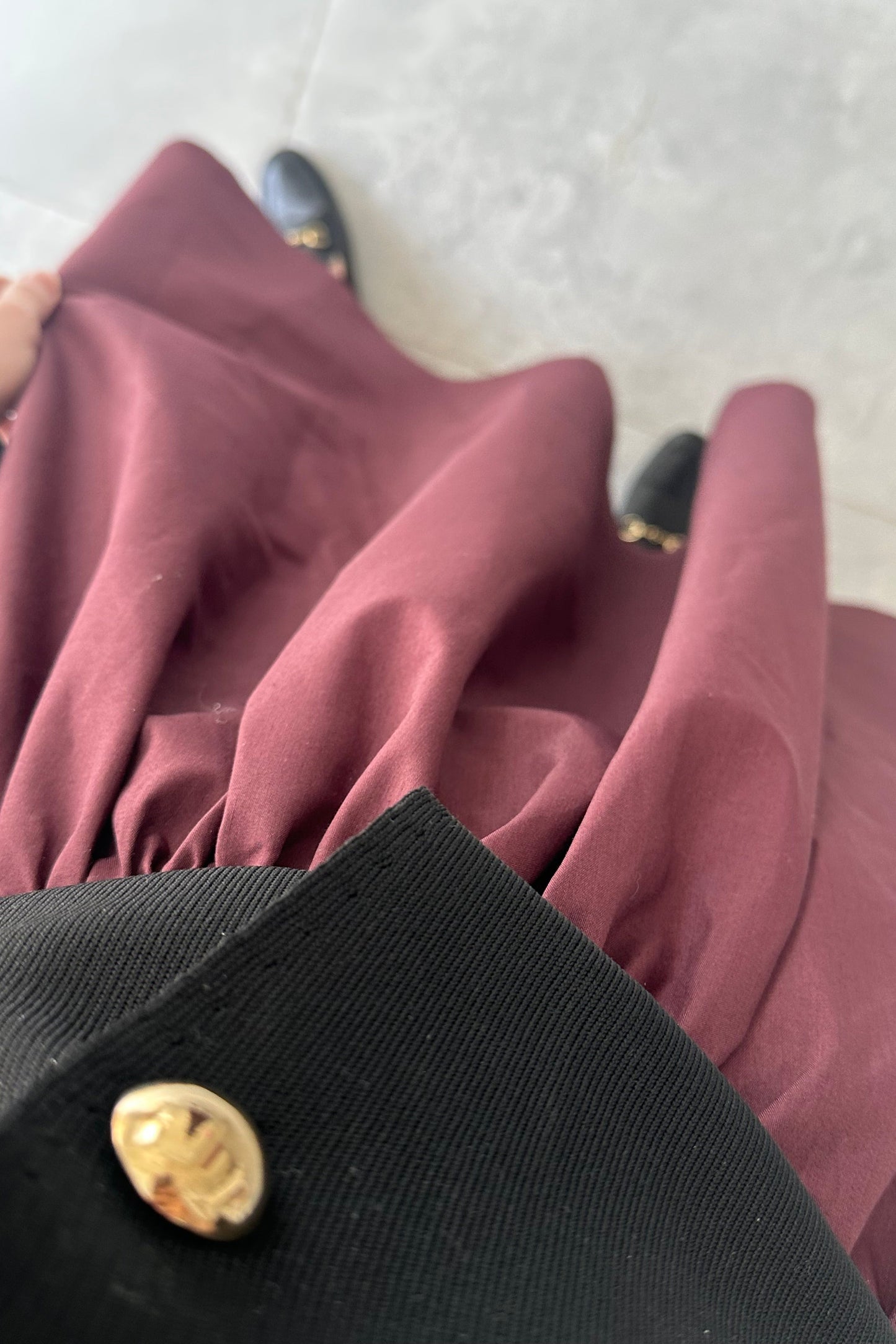 Volume Skirt- Burgundy