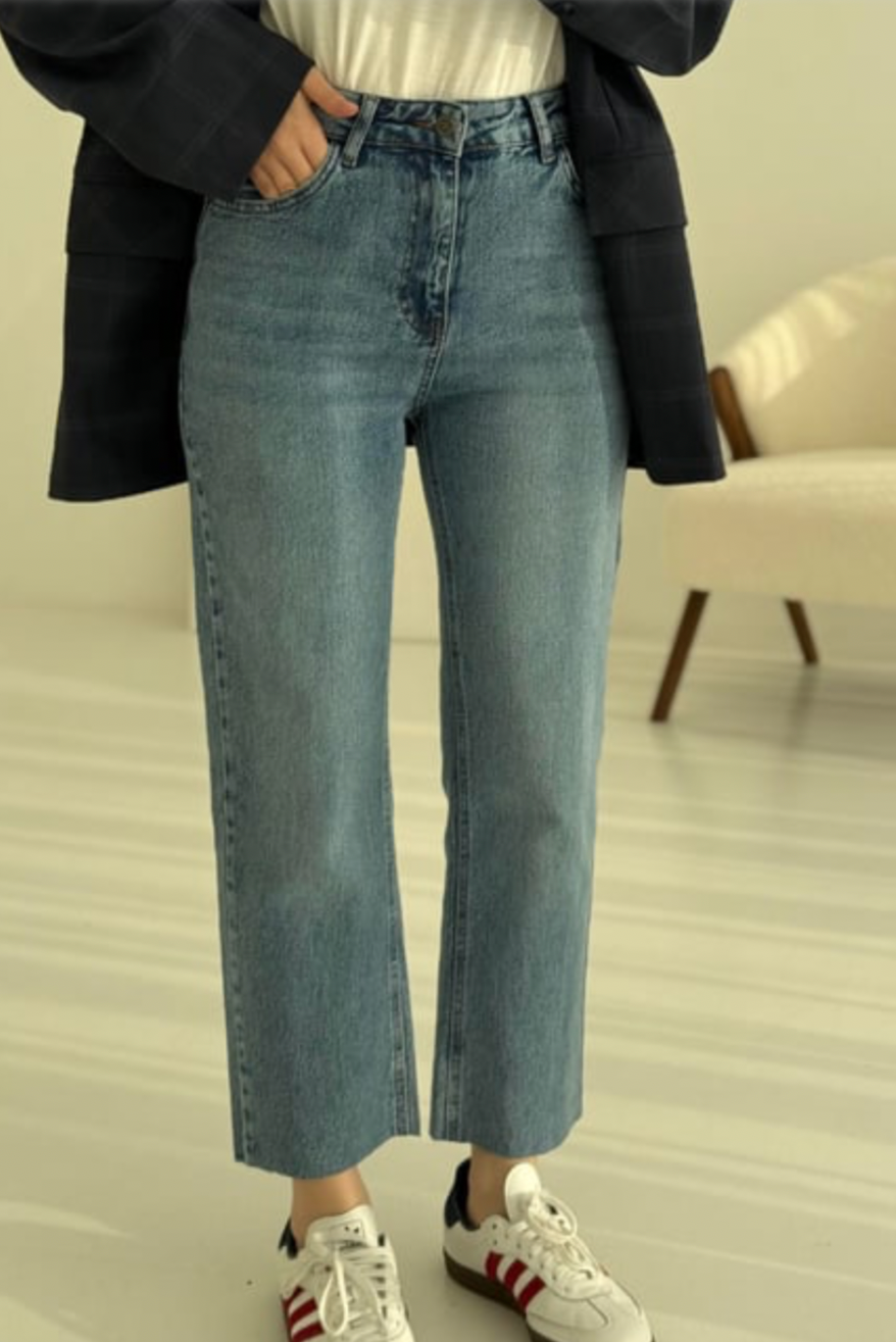 Straight Leg Jeans- Mid Blue