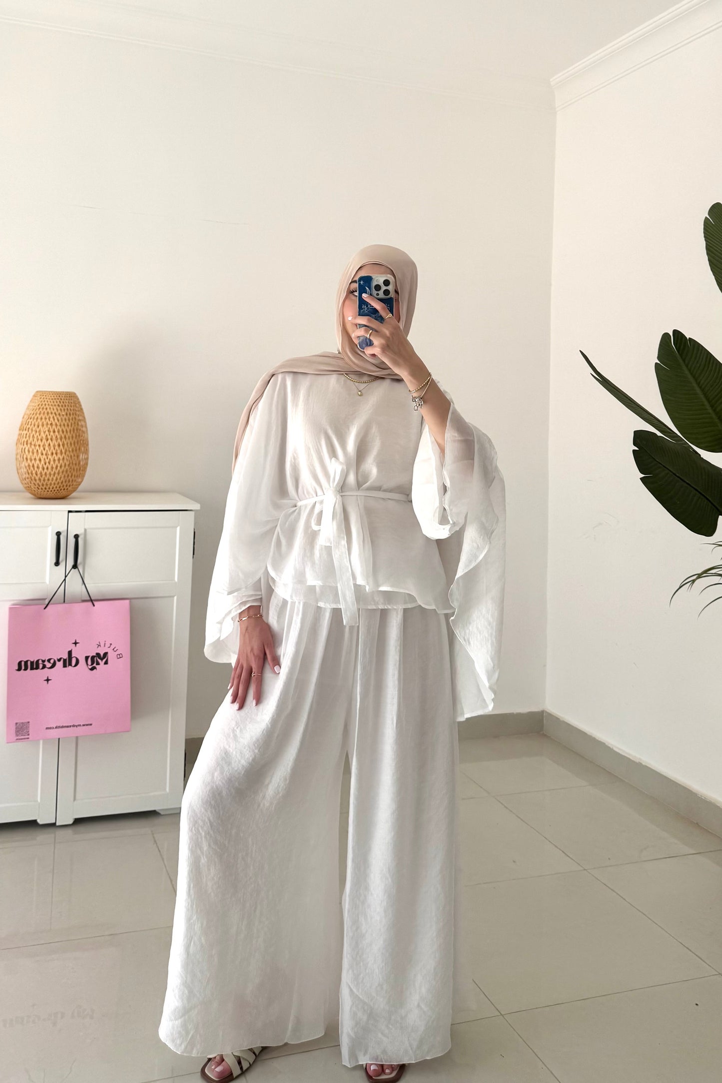Reem Pants Set- White