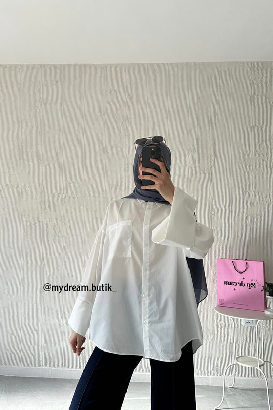 Oversized Shirt- White