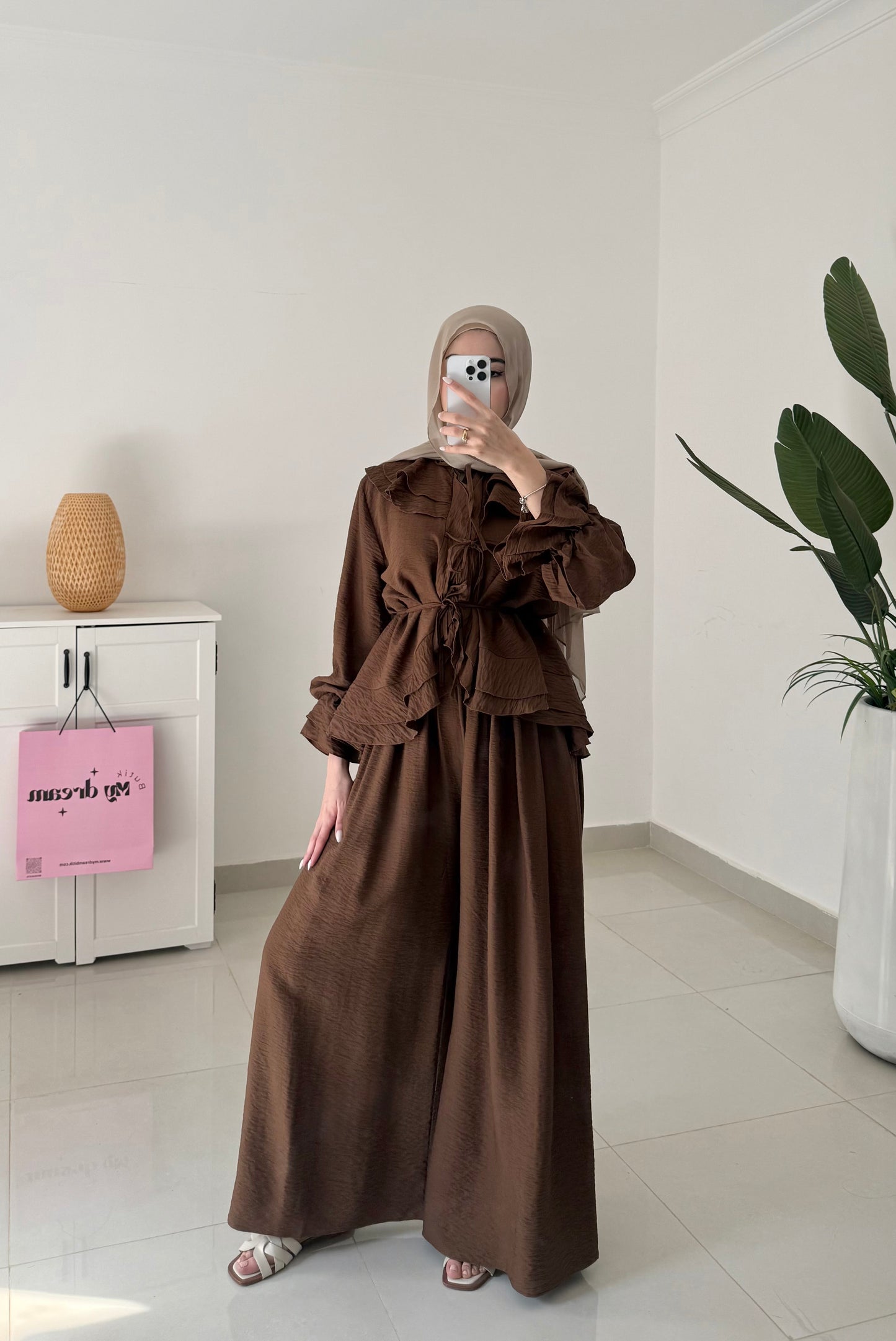 Ruffles Details Wide Leg Pants Set- Brown