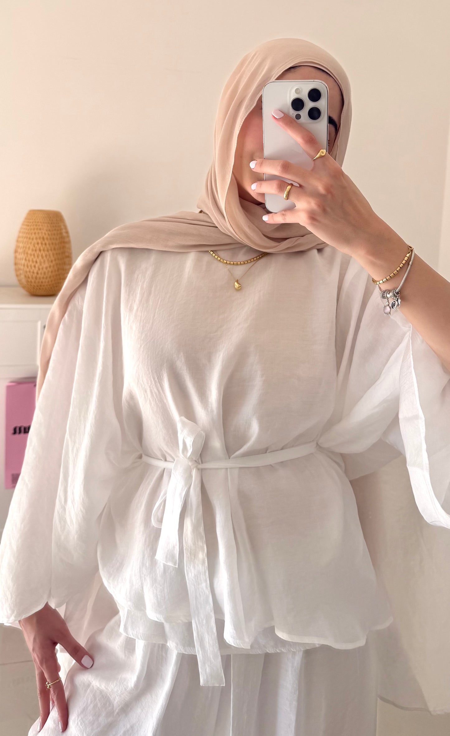 Reem Pants Set- White