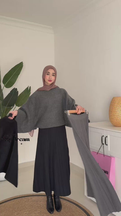 Pleated Triko Skirt- Brown